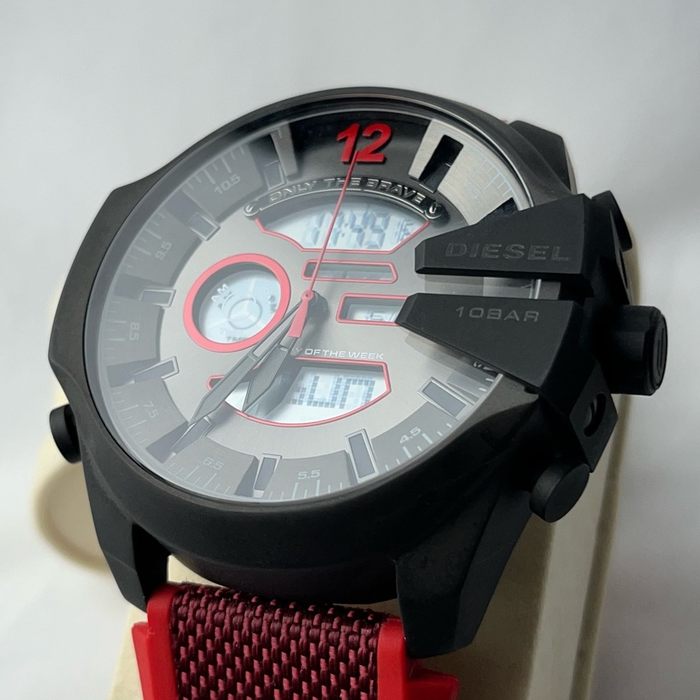 Diesel Mega Chief Men's Watch DZ4551 red